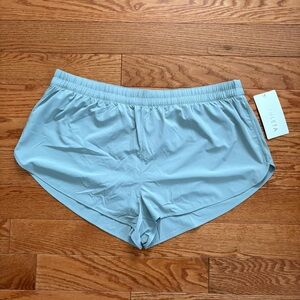 Athleta XL Speedwork run short